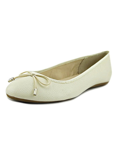 ALFANI Womens Ivory Breathable Bow Accent Cushioned Aleaa Round Toe Slip On Ballet Flats 5.5 M