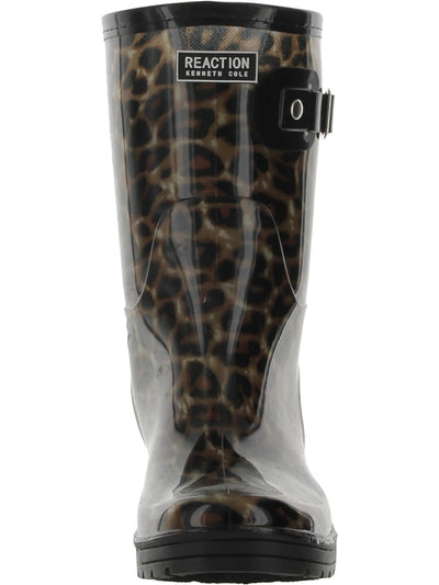 REACTION KENNETH COLE Womens Brown Animal Print Buckle Accent Padded Water Resistant Lug Sole Rain Buckle Round Toe Block Heel Rain Boots 10 M