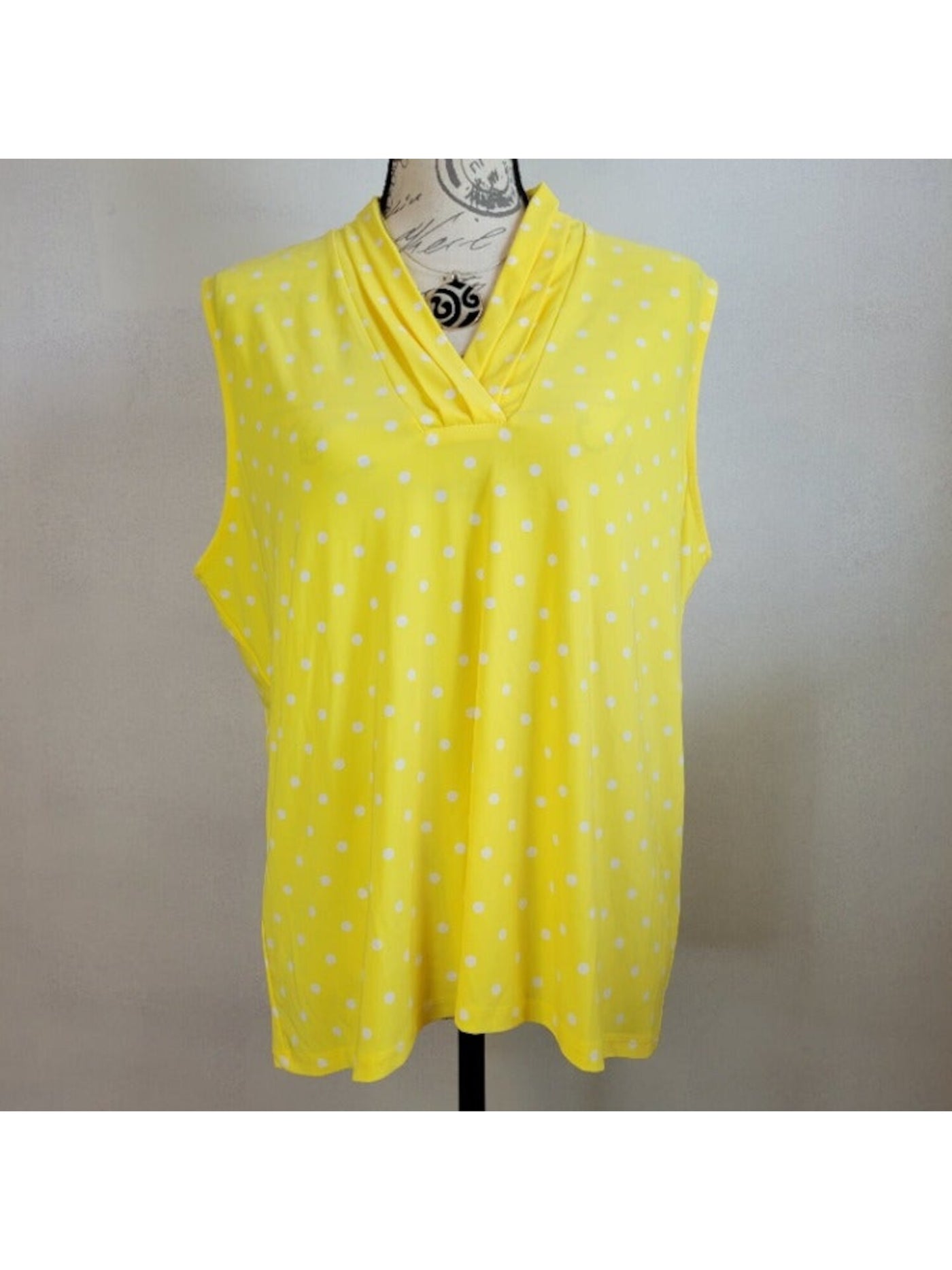 ANNE KLEIN Womens Yellow Stretch Polka Dot Surplice Neckline Wear To Work Blouse M