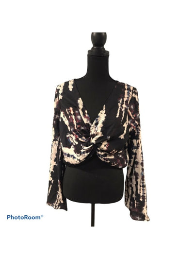 MATERIAL GIRL Womens Bell Sleeve Knot Front Crop Top