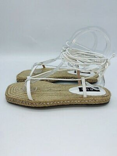AQUA Womens White Thong Sandal Adjustable Strap Strappy Square Toe Lace-Up Leather Espadrille Shoes 7.5 B