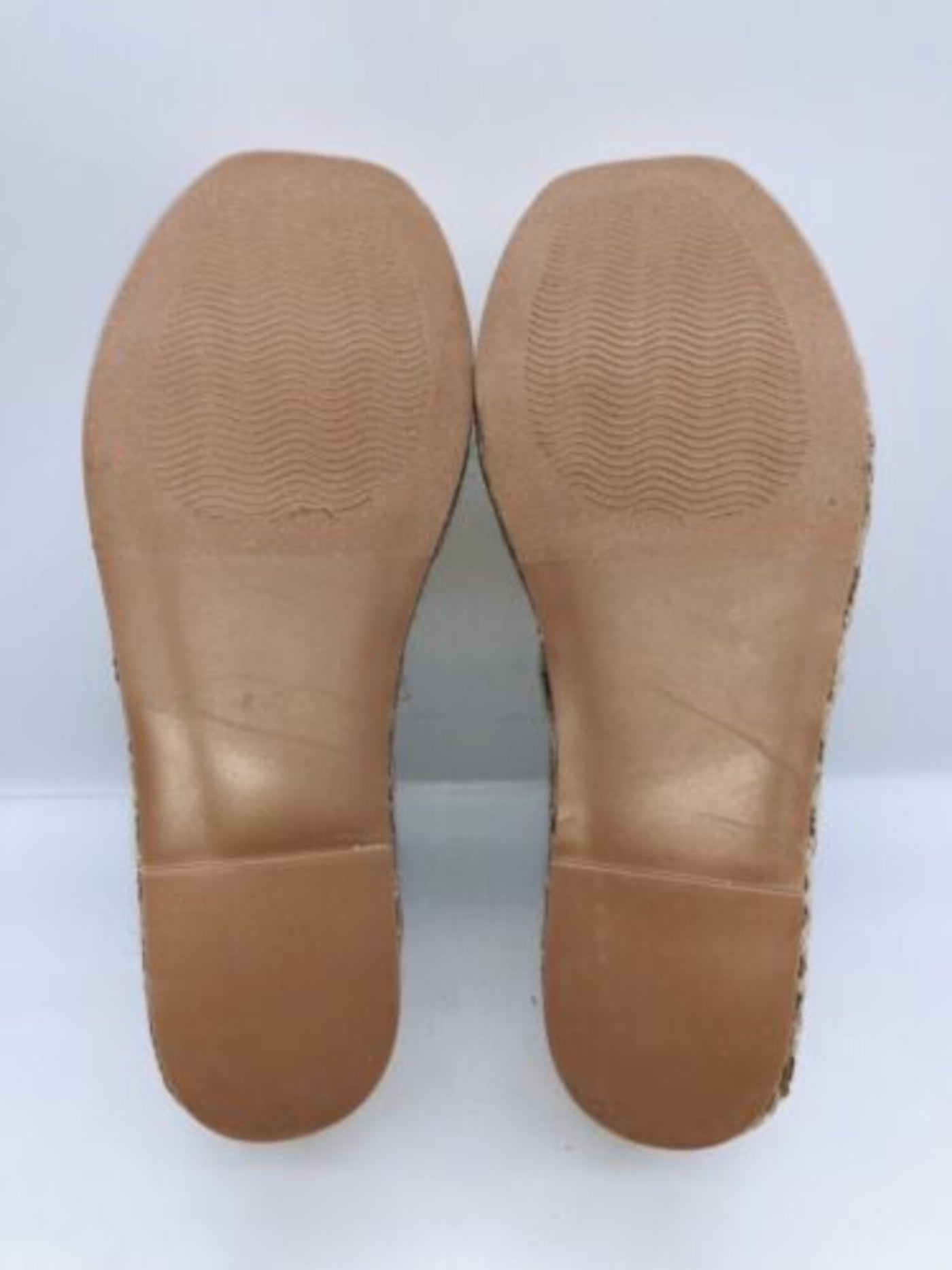 AQUA Womens Natural Beige 2" Platform Braided Jute Fringed Padded Jacy Square Toe Wedge Slide Slide Sandals Shoes M