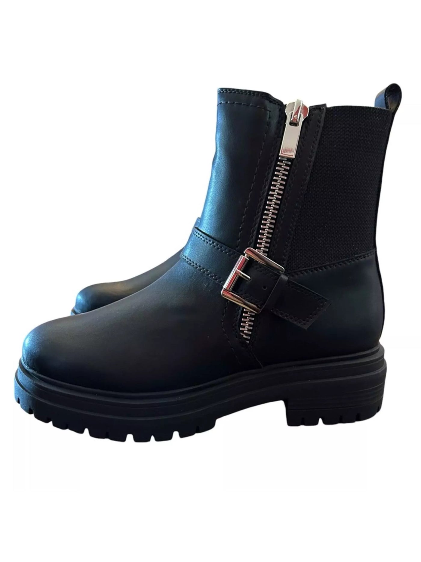 AQUA COLLEGE Womens Black 1" Platform Goring Buckle Ankle Strap Back Pull-Tab Zipper Accent Waterproof Grant Round Toe Block Heel Zip-Up Leather Moto 6 M