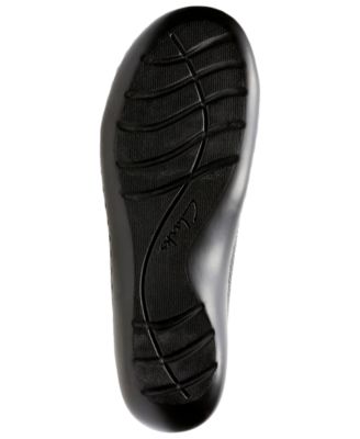 CLARKS COLLECTION Womens Black Button And Loop Accents Cushioned Asymmetrical Ashland Effie Round Toe Slip On Leather Flats Shoes M