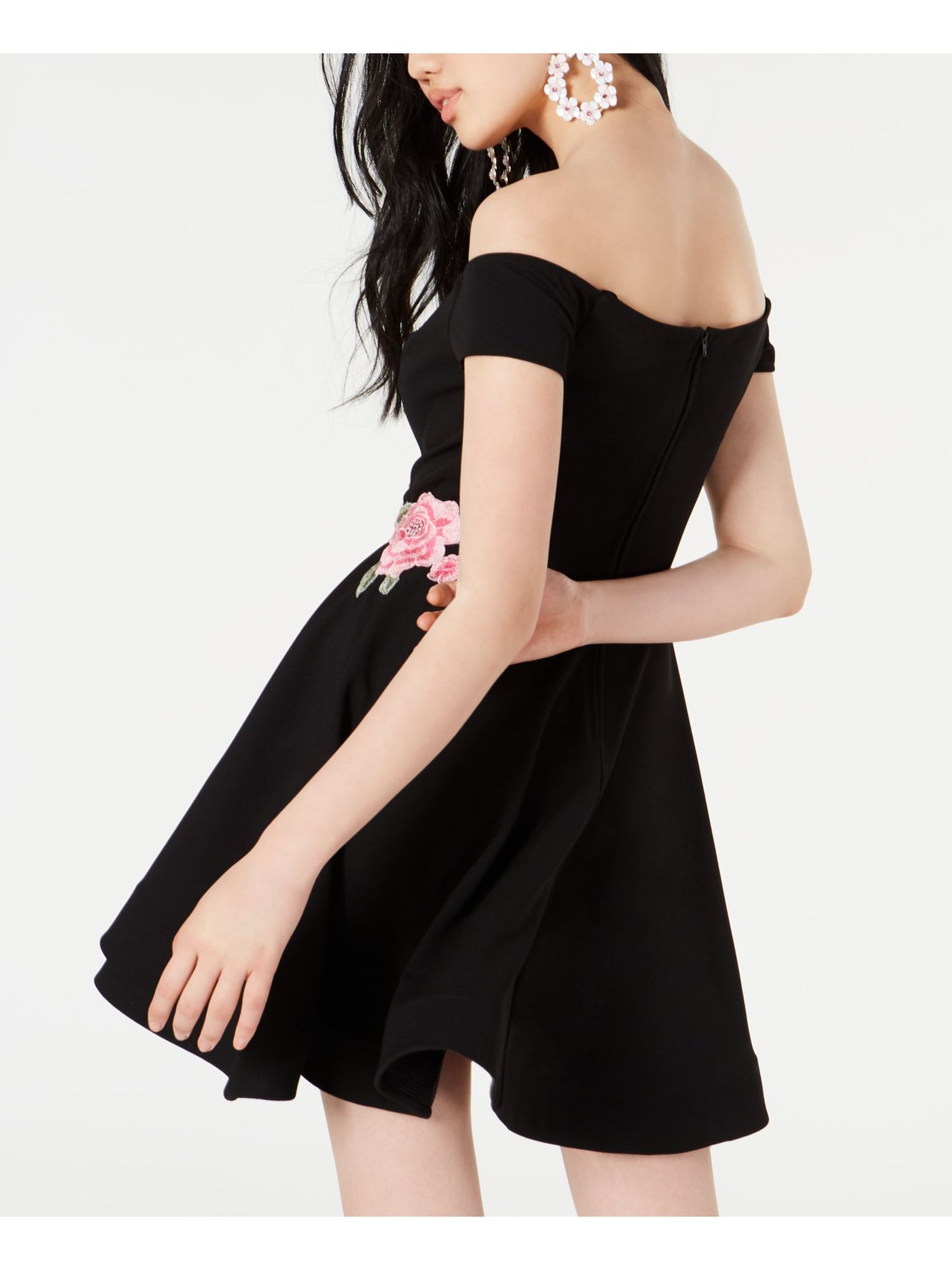 B DARLIN Womens Black Floral Sleeveless Off Shoulder Short Evening Fit – Bobbi + Bricka B DARLIN Womens Black Floral Sleeveless Off Shoulder Short Evening Fit – Bobbi + Bricka