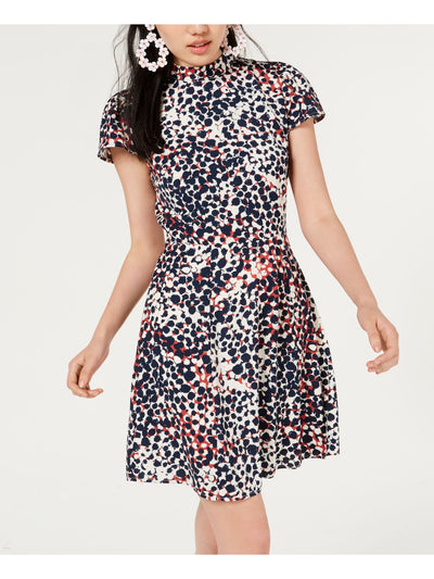 CITY STUDIO Womens White Printed Short Sleeve Mandarin Collar Short Fit + Flare Dress 2XS