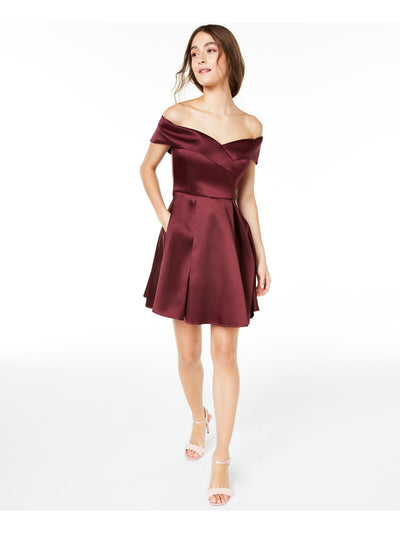 B DARLIN Womens Burgundy Short Sleeve Off Shoulder Mini Party Fit + Flare Dress Juniors 1\2