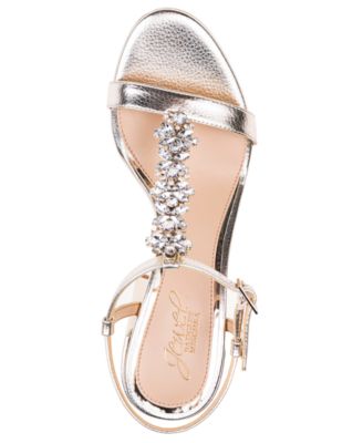 JEWEL BADGLEY MISCHKA Womens Gold Adjustable T-Strap Embellished Raina Round Toe Block Heel Buckle Dress Sandals Shoes M