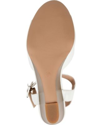 JOURNEE COLLECTION Womens White Stretch Cushioned Adjustable Strap Ricci Round Toe Wedge Buckle Dress Sandals Shoes