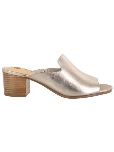 BELLA VITA Womens Gold Gored Mule Cushioned Daisy Almond Toe Stacked Heel Slip On Slide Sandals 7 W
