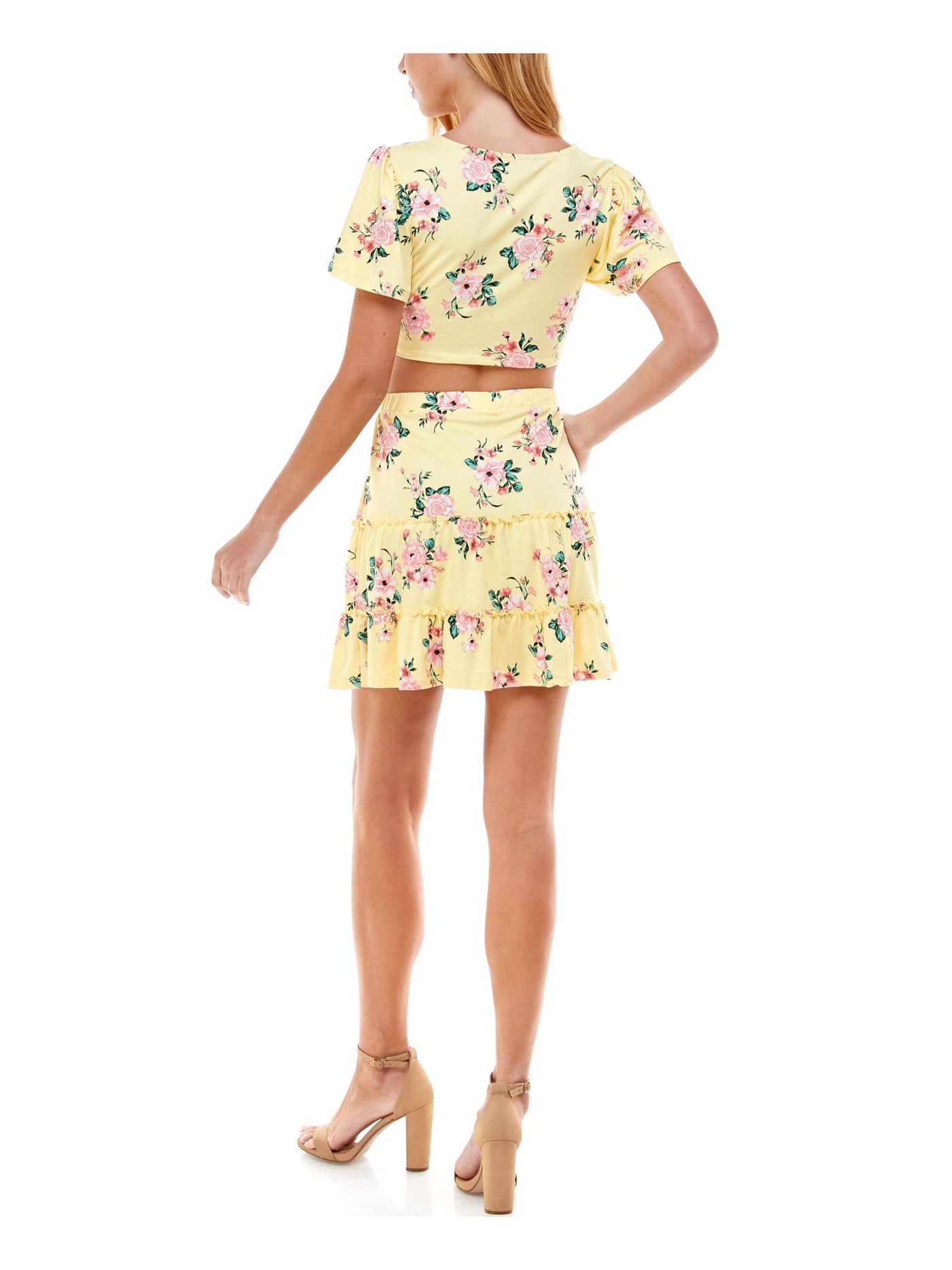 ALMOST FAMOUS Womens Yellow Stretch Ruffled Ruched Tie Crop Top Floral Flutter Sleeve V Neck Mini Party A-Line Dress Juniors M