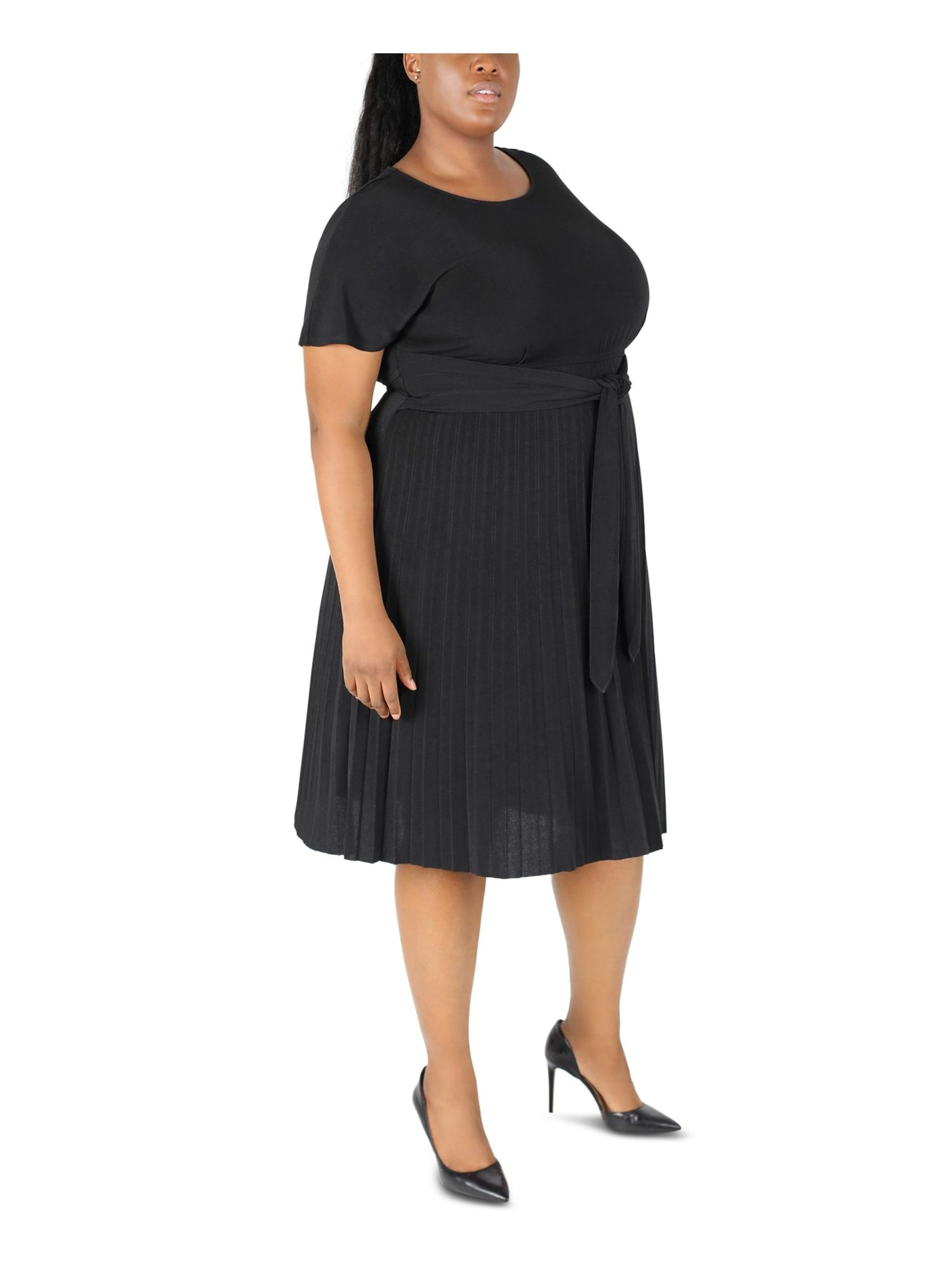 ROBBIE BEE Womens Black Jersey Pleated Tie Pullover Style Unlined Short Sleeve Round Neck Below The Knee Fit + Flare Dress Plus 1X