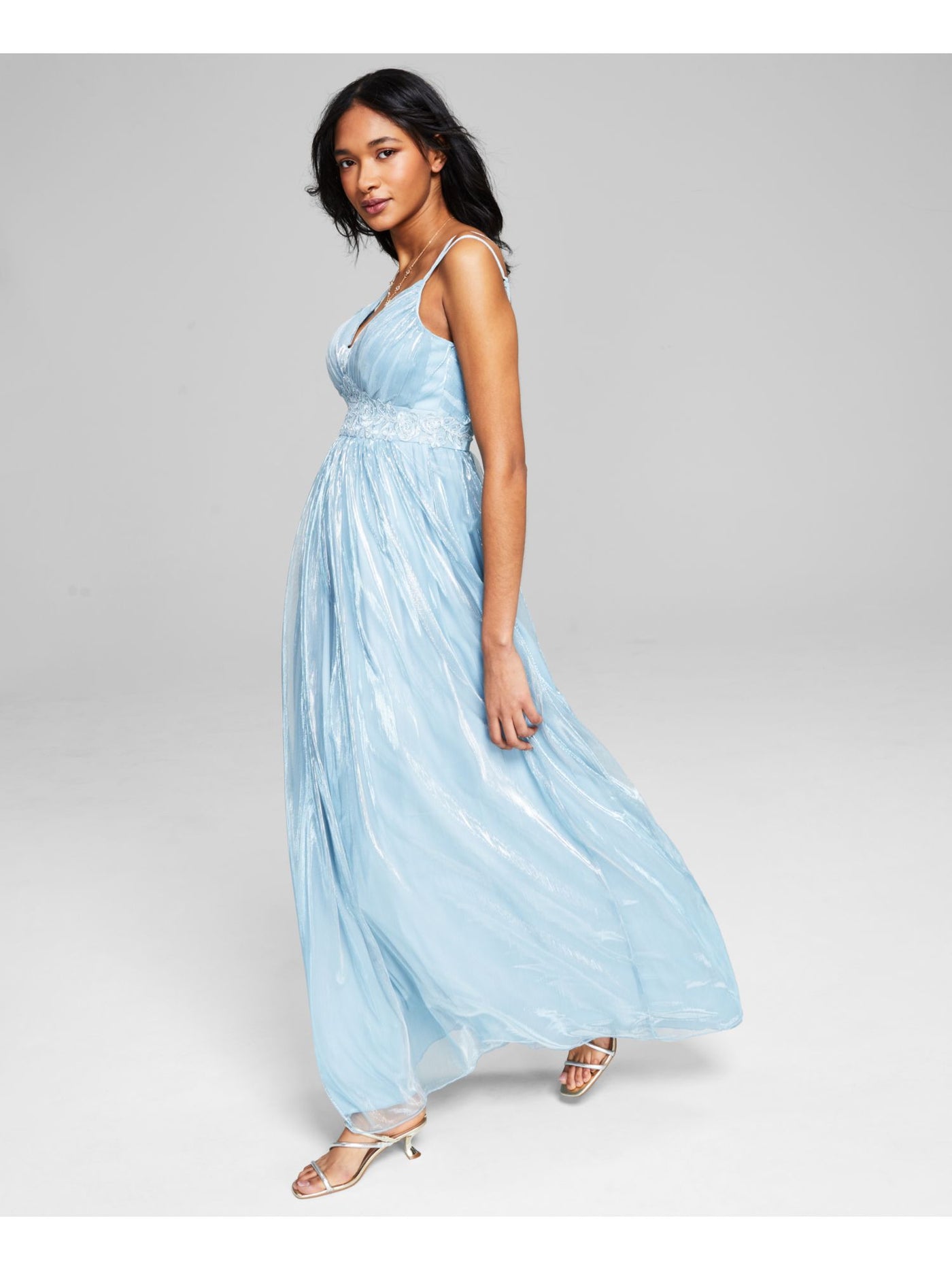 TEEZE ME Womens Light Blue Embroidered Beaded Zippered Lined Sleeveless V Neck Full-Length  Gown Prom Dress Juniors 1\2