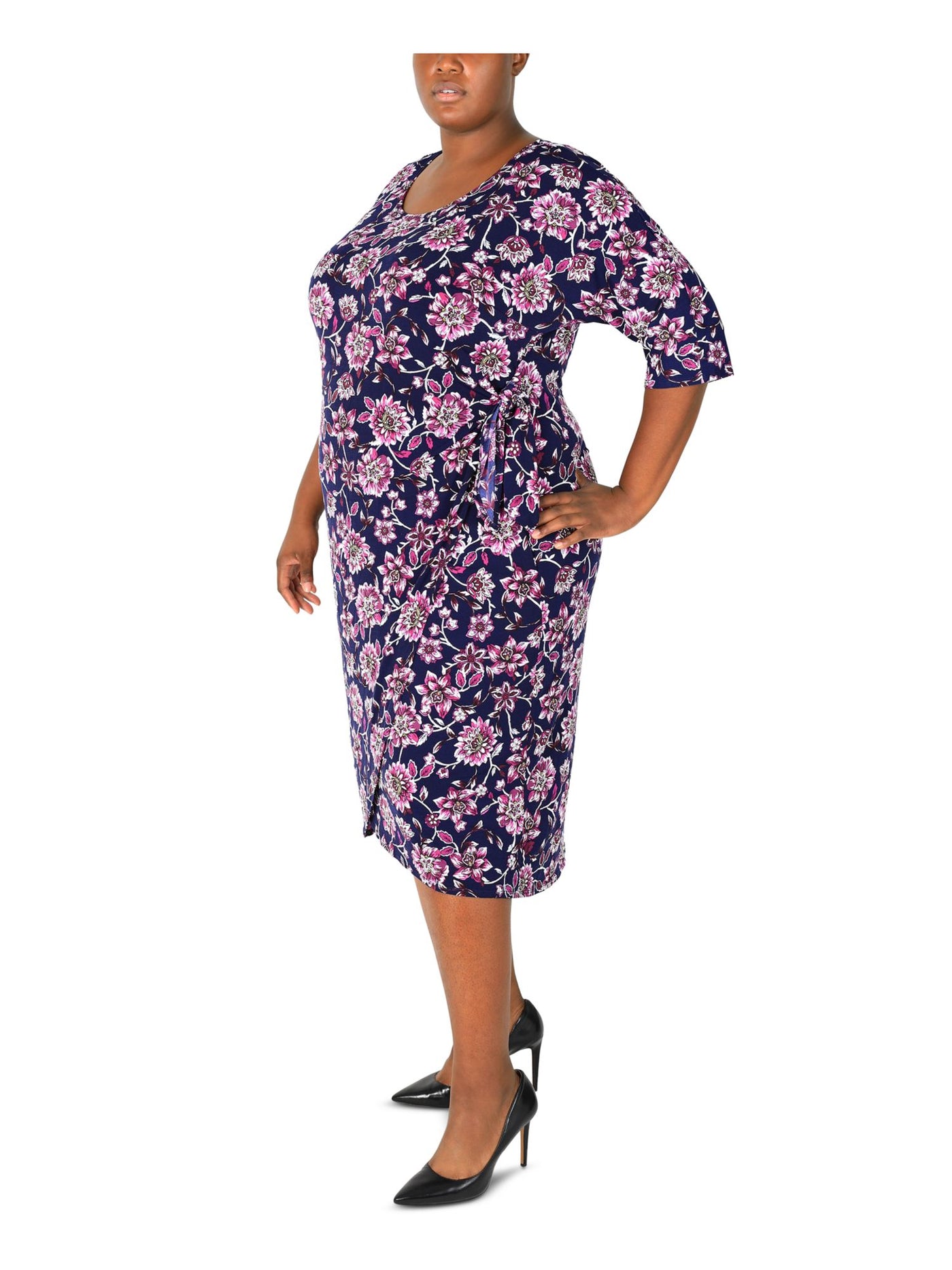 SIGNATURE BY ROBBIE BEE Womens Navy Textured Crossover Skirt Tie Side Floral 3/4 Sleeve Scoop Neck Below The Knee Wear To Work Sheath Dress Plus 3X