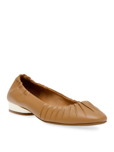 ANNE KLEIN Womens Beige Metallic Heel Elastic Heel Cushioned Pleated Calliope Almond Toe Slip On Dress Flats Shoes 8 M