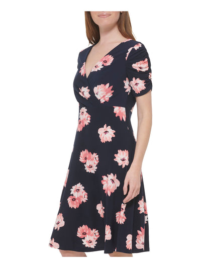 TOMMY HILFIGER Womens Navy Jersey Unlined Rouched Shoulder Pullon Floral Short Sleeve Surplice Neckline Knee Length Fit + Flare Dress Petites 2P