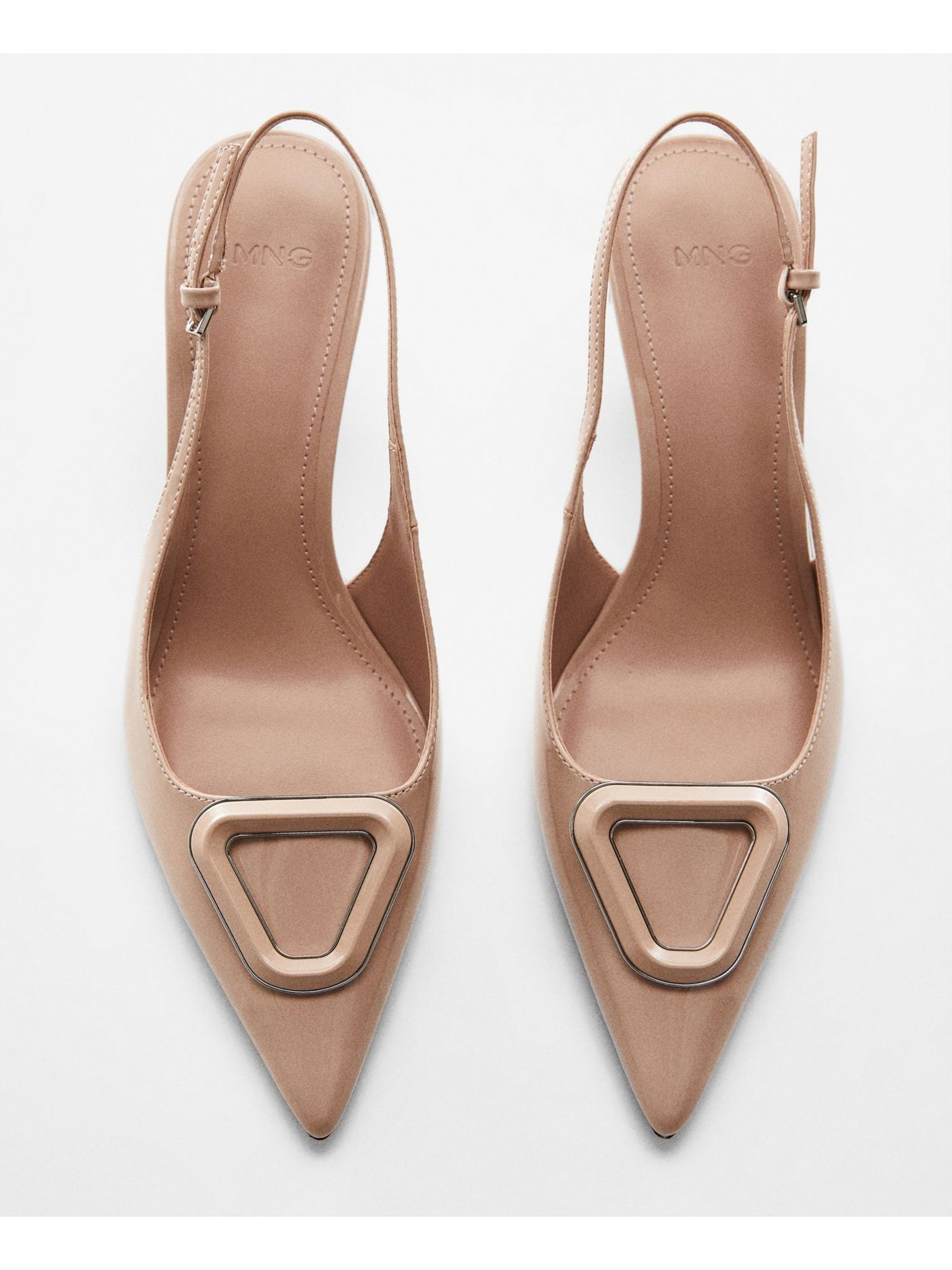 MNG Womens Beige Geometric Hardware Accent Cushioned Pointed Toe Flare Buckle Dress Slingback 39