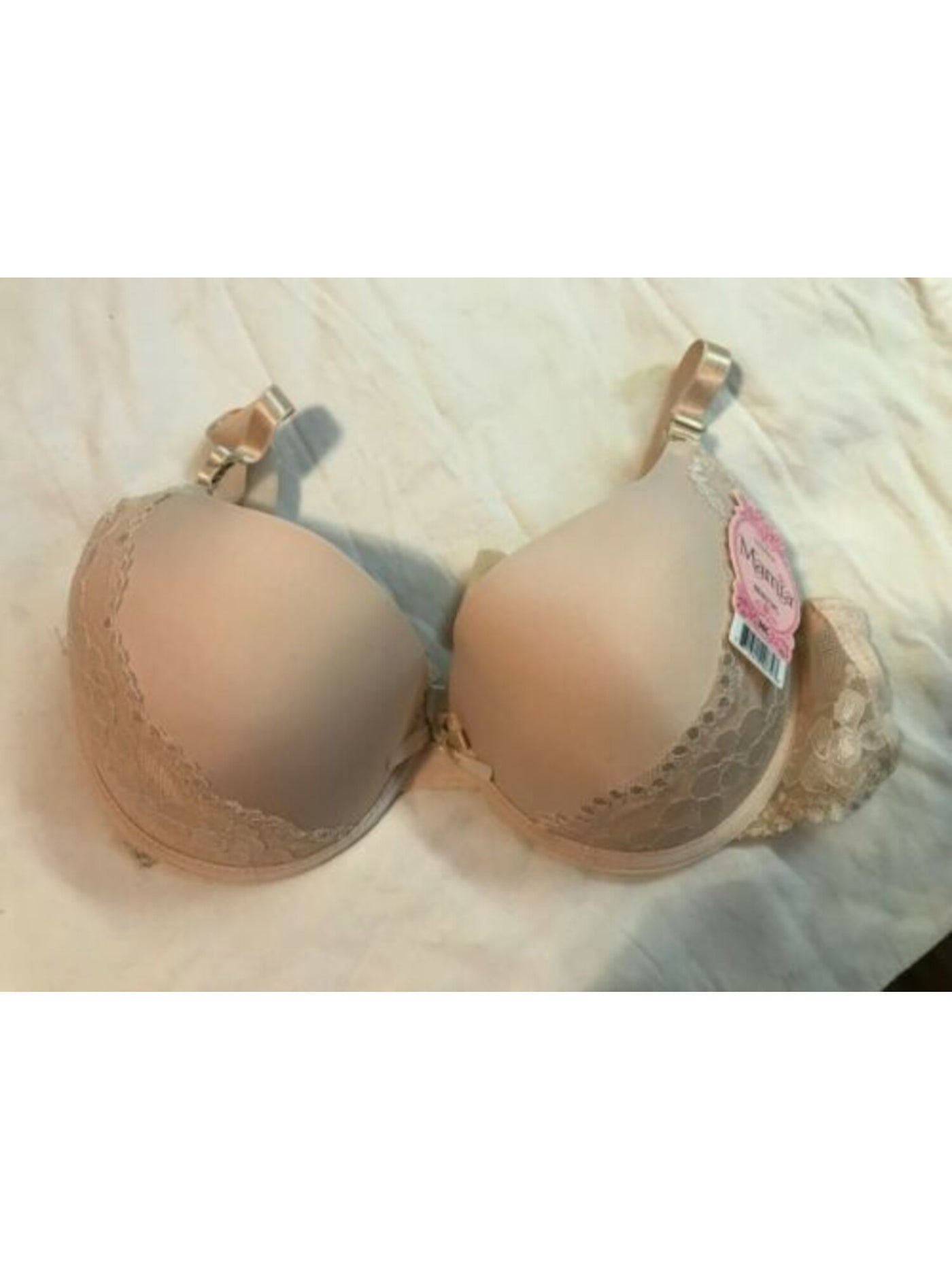 MAMIA Intimates Beige Floral Lace Everyday Underwire Bra Size: 32B